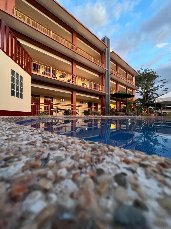 Rufana Suites Moalboal Dış mekan fotoğraf