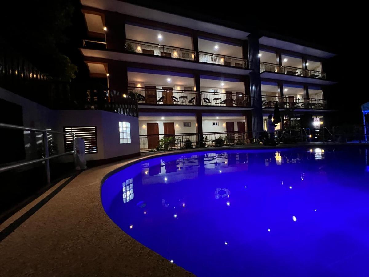 Rufana Suites Moalboal Dış mekan fotoğraf